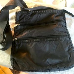LeSportSac Pouch Purse